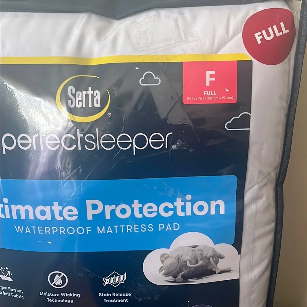 White Waterproof Mattress Cover with Allergen Protection